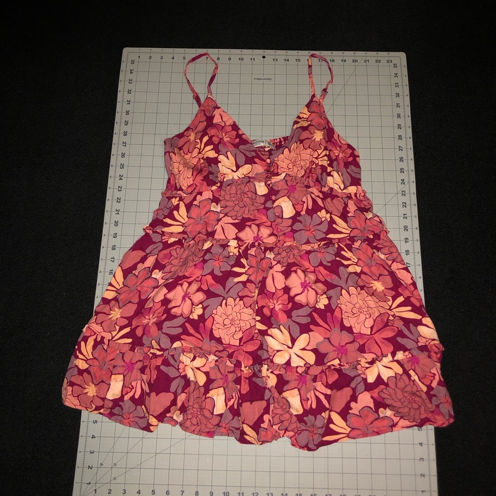 Arizona Jean Co. Floral Blouse. Size XL. Red Multi Color.
